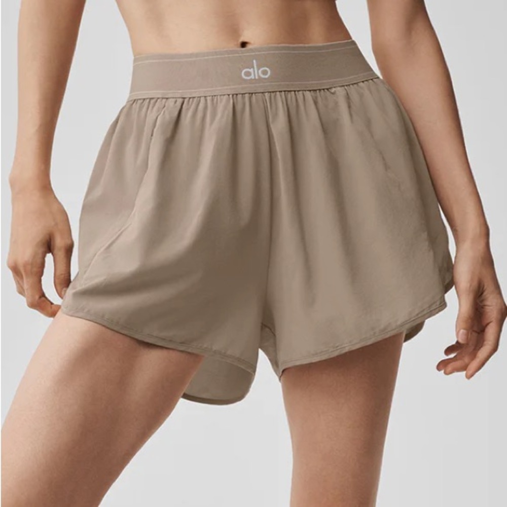 Alo Yoga Match Point Short Gravel L